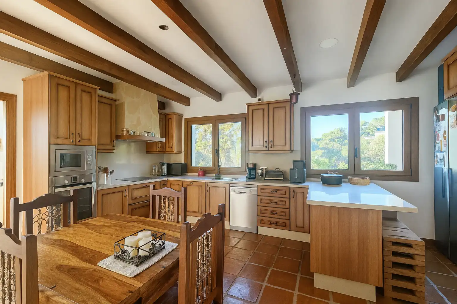 Cocina de Casa o chalet en venta en Istán con Aire acondicionado, Jardín privado y Piscina