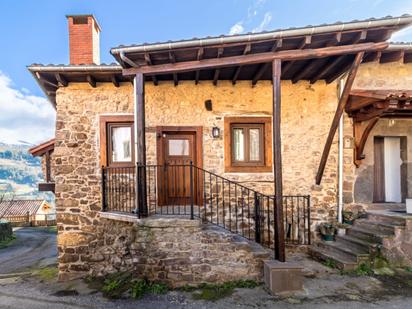 Exterior view of Single-family semi-detached for sale in Cillorigo de Liébana  with Heating and Furnished