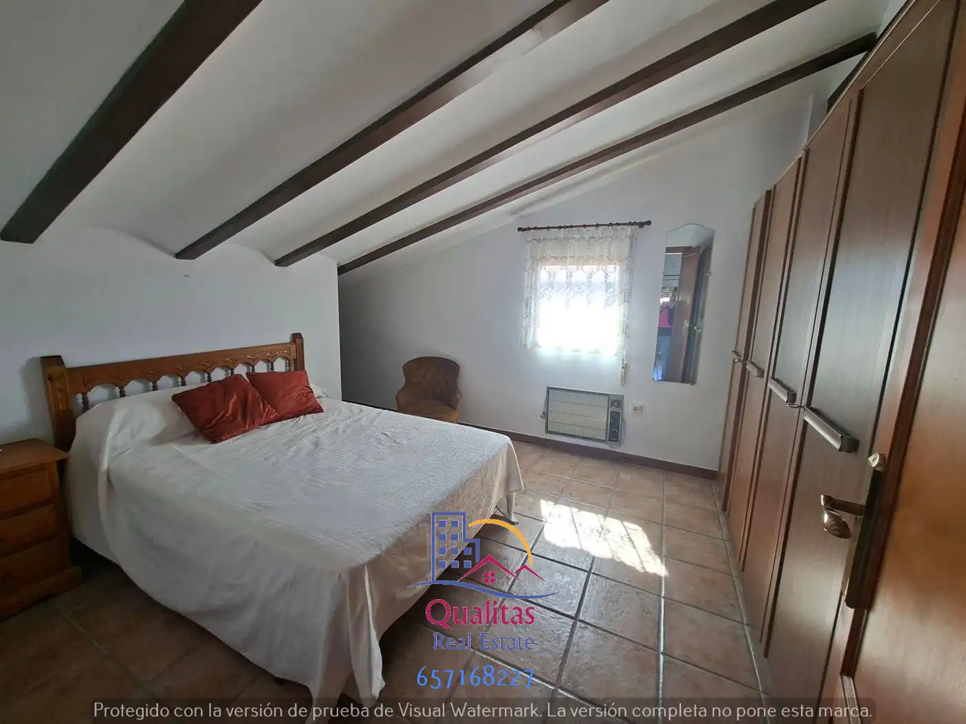 Habitación de Casa o chalet de alquiler en Oliva con Aire acondicionado, Jardín privado y Terraza