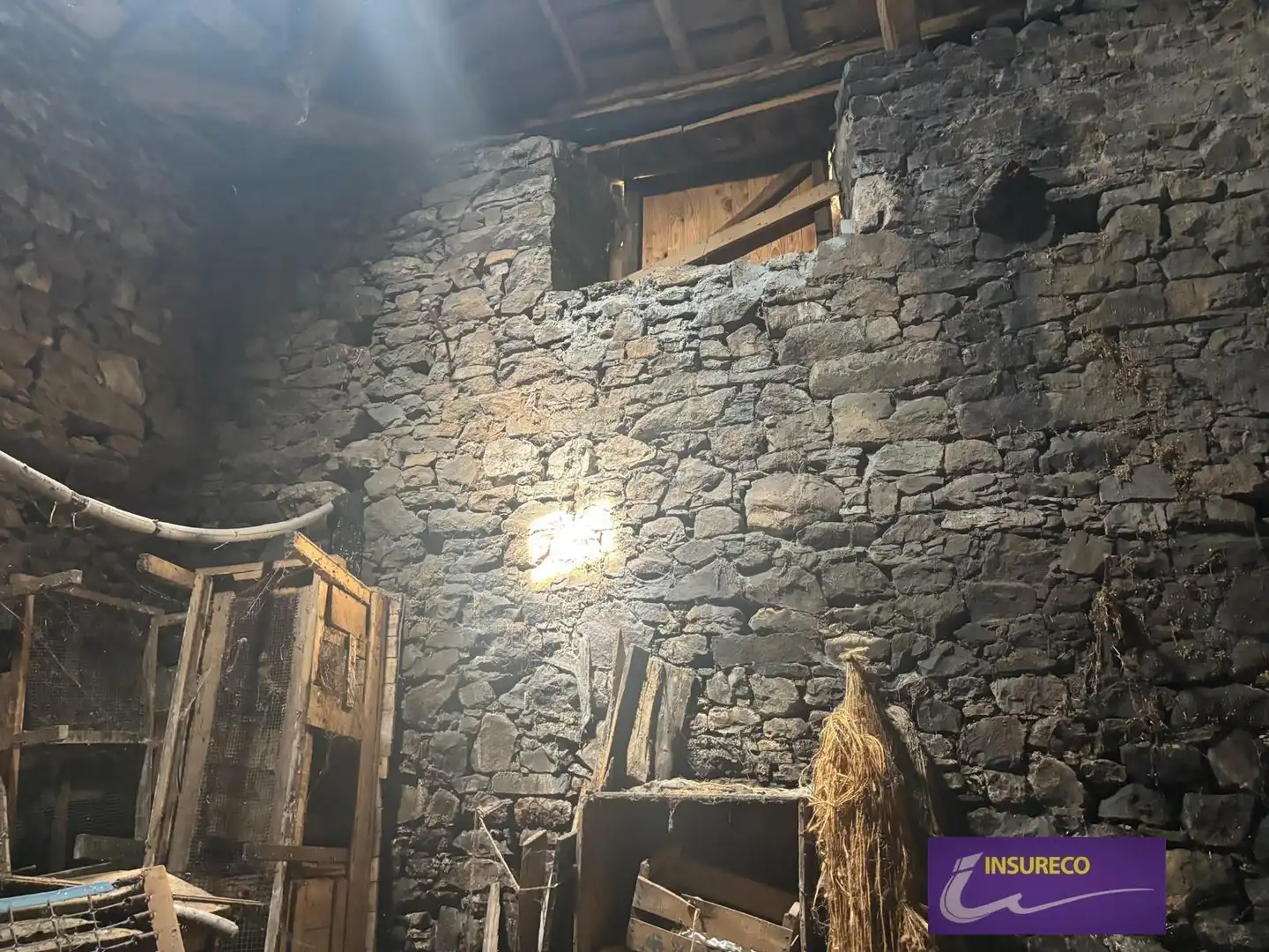 Casa o chalet en venta en Cabrillanes con Calefacción, Jardín privado y Trastero