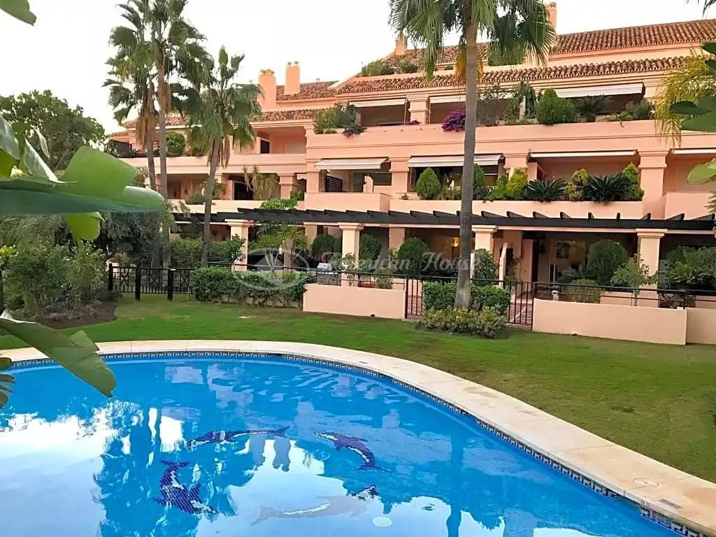 Exterior view of Apartments for sale in Vélez-Málaga  with Air Conditioner, Private garden and Storage room