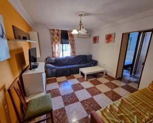 Flat to rent in Los Pinos - El Pilar