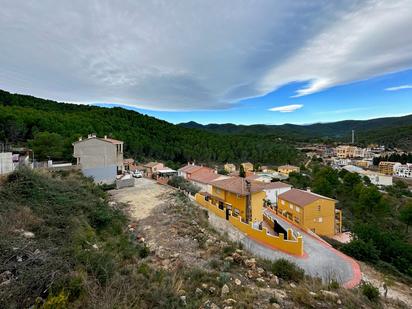 Exterior view of Single-family semi-detached for sale in Sueras / Suera  with Terrace and Balcony