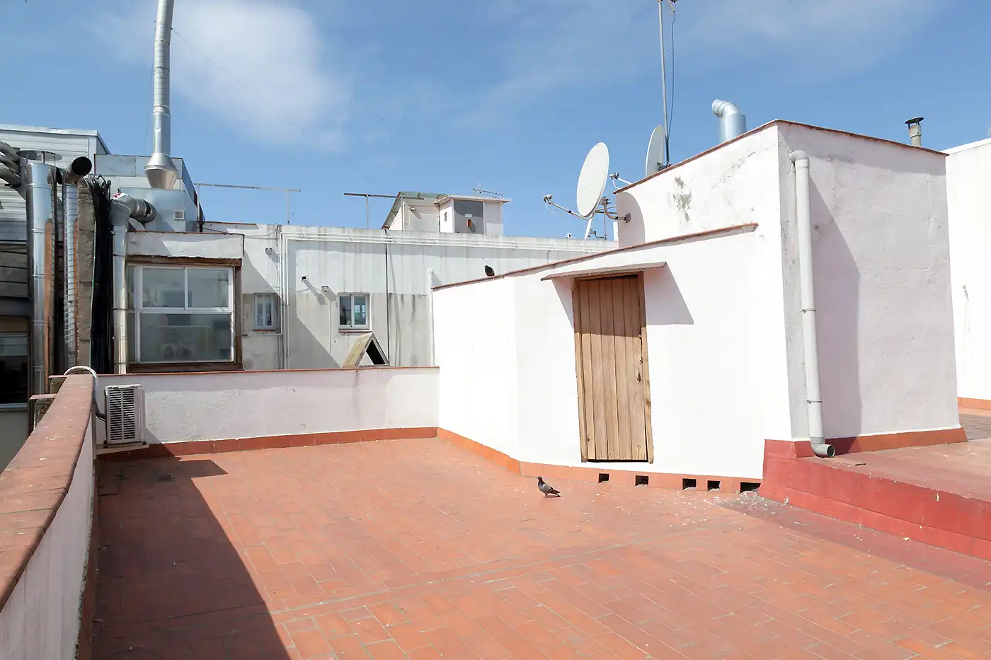 Terrasse von Wohnung zum Verkauf in Barcelona mit Klimaanlage, Terrasse und Möbliert