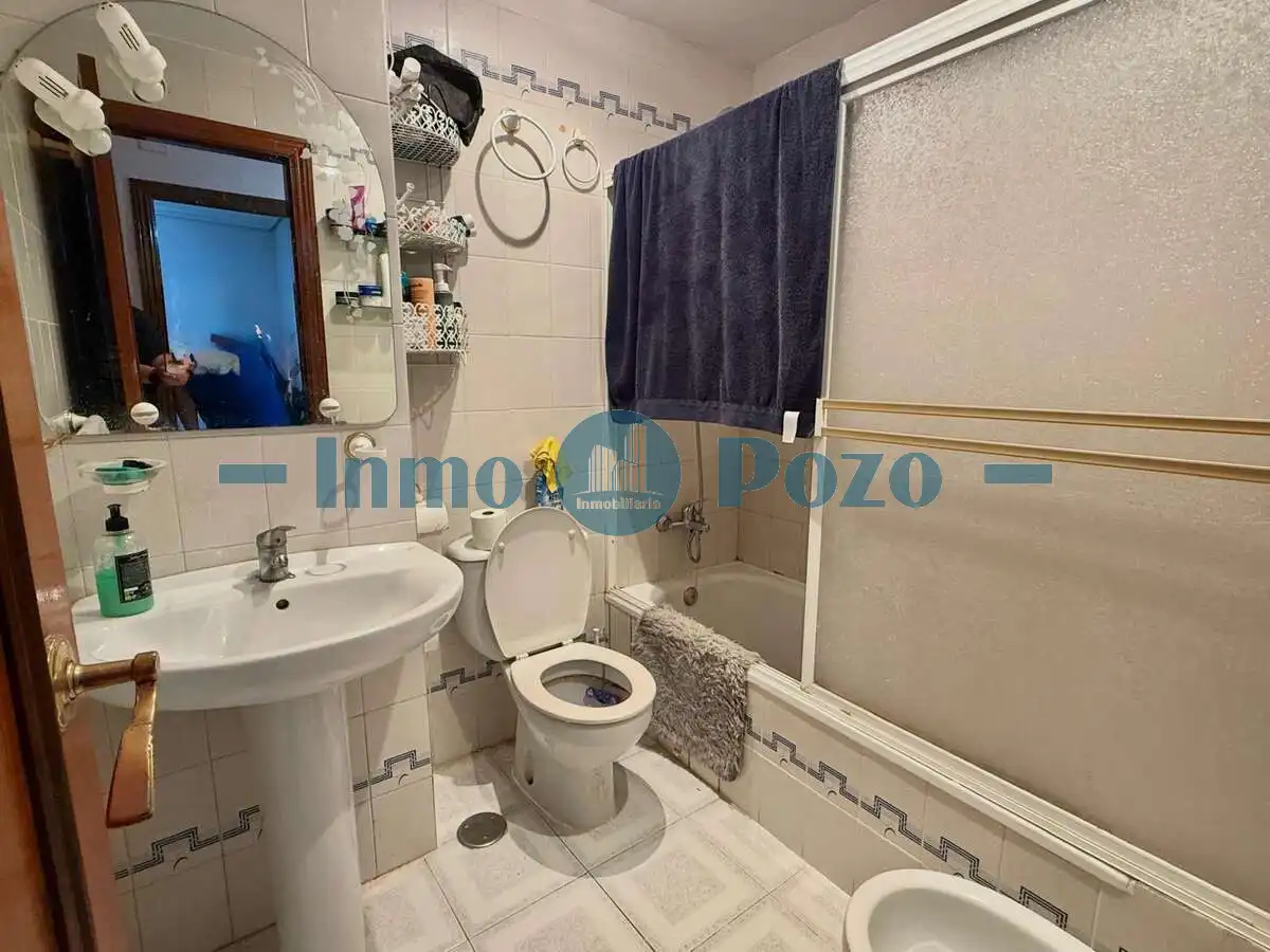 Baño de Piso en venta en Almendralejo con Trastero y Amueblado