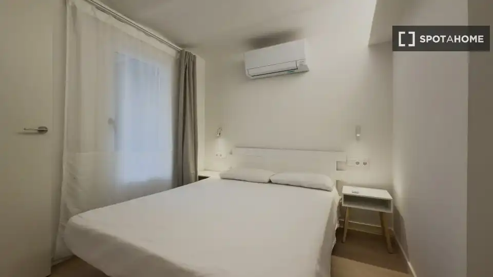 Piso con terraza en alquiler en Sants - Montjuïc, imagen 13