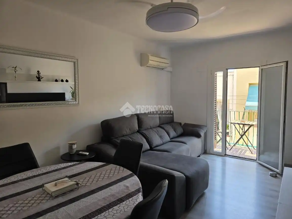 Living room of Flat for sale in Barcelona  with Air Conditioner and Balcony