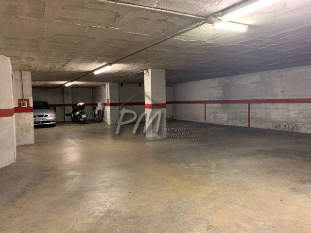Garaje en Venta en Sant Narcís