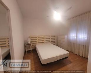 Bedroom of Flat to rent in  Toledo Capital  with Air Conditioner, Heating and Parquet flooring