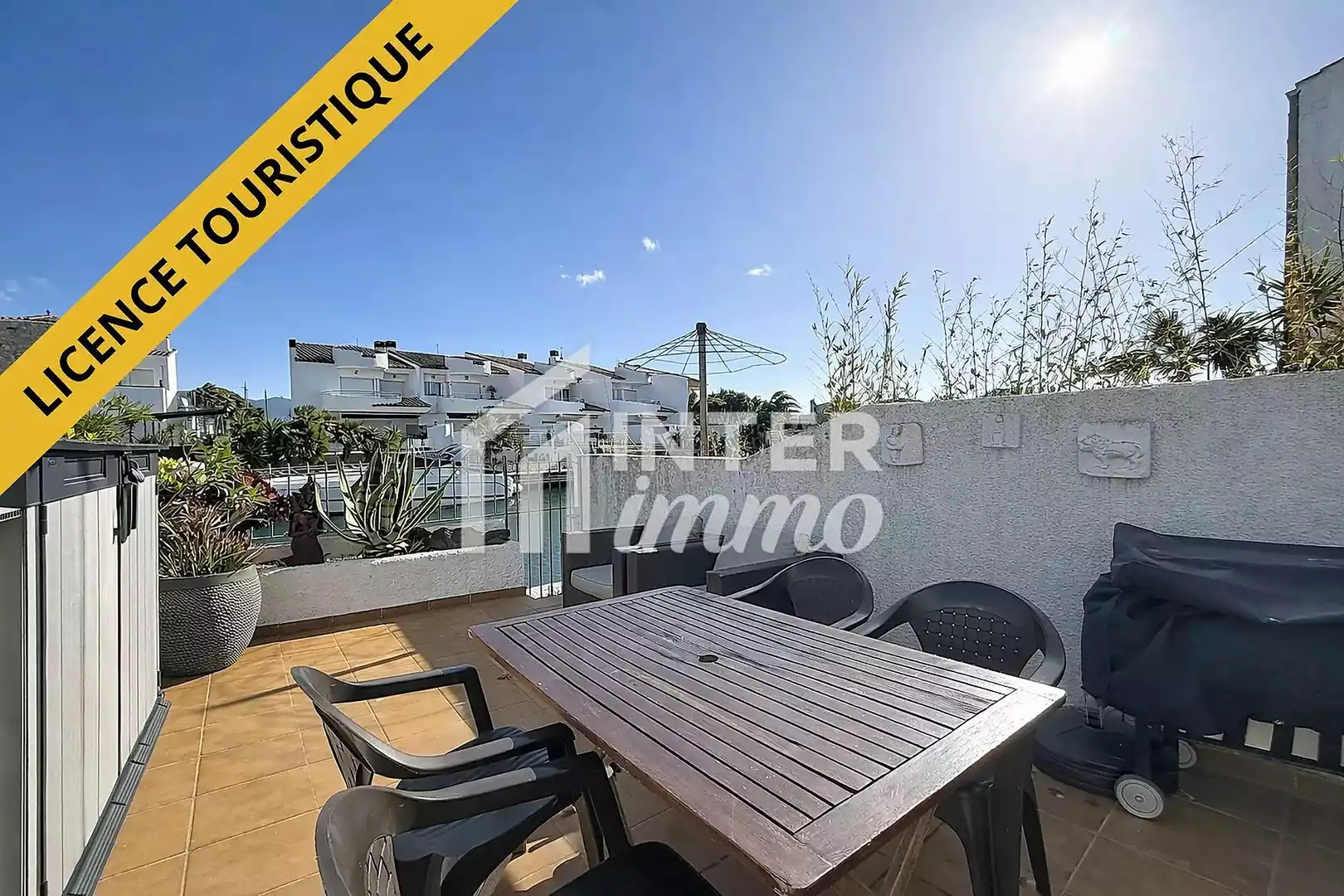 House for sale in Port Curiccan 26