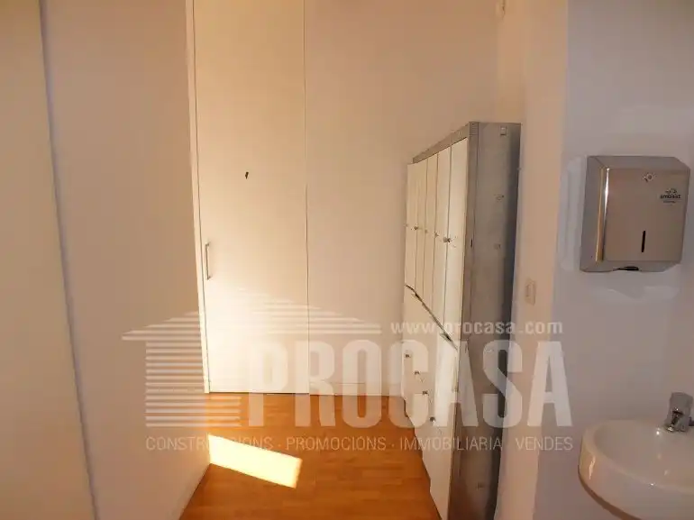 Geschaftsraum zum Verkauf in Empuriabrava