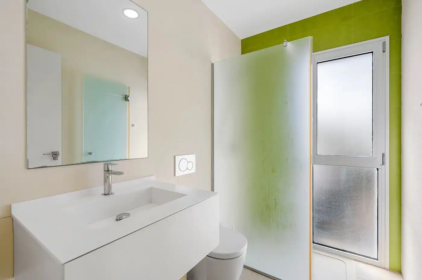 Detached house with terrace for sale in Calle Montebello, imagen 13