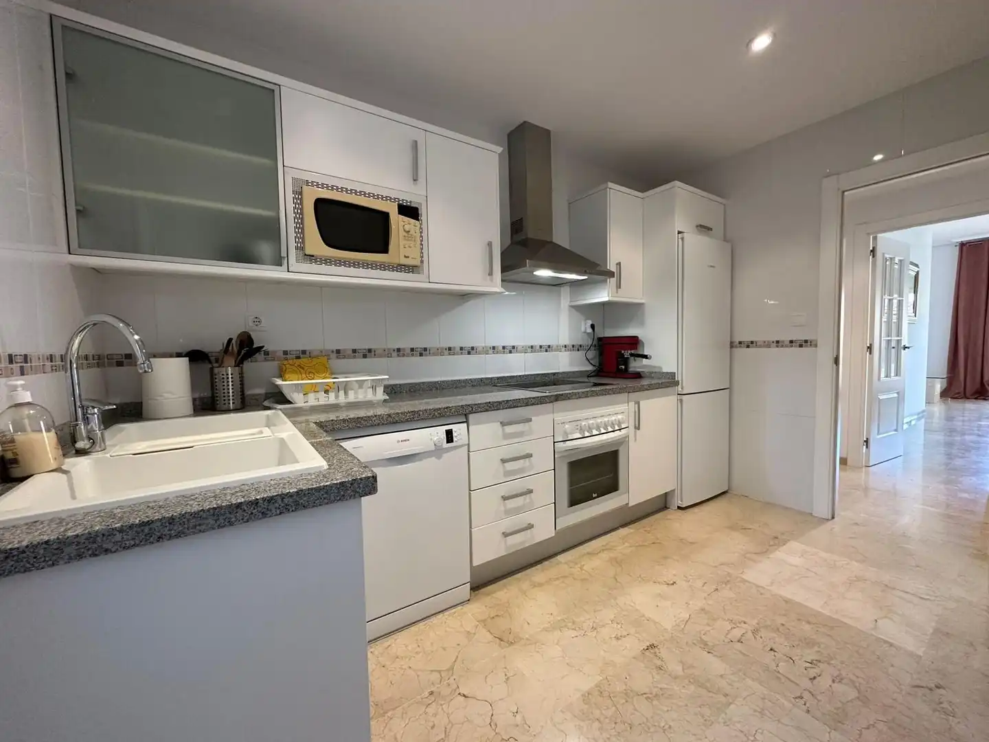 Kitchen of Flat for rent in Altea  with Air Conditioner, Heating and Storage room