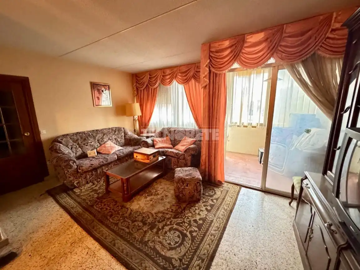 Sala de estar de Piso en venta en Guadalajara con Amueblado
