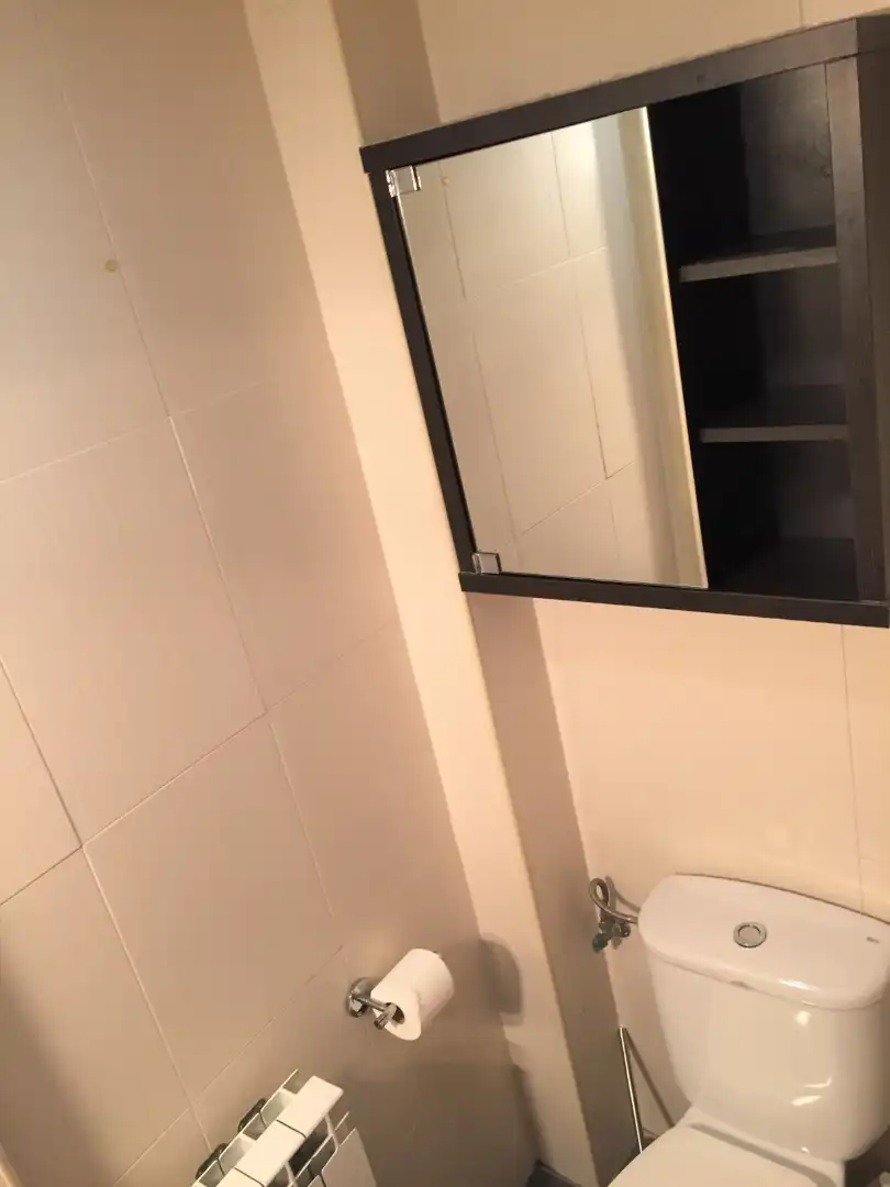 Baño de Piso de alquiler en Zaragoza con Calefacción, Parquet y Amueblado