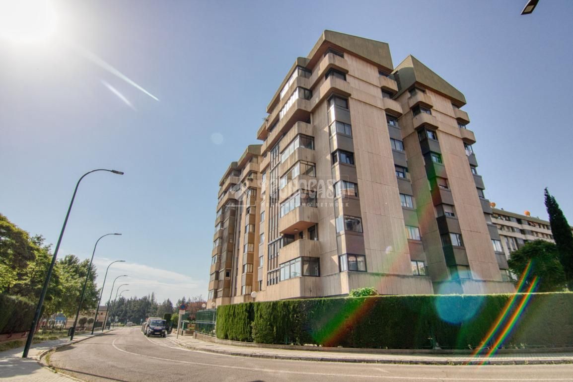 Vista exterior de Pis en venda en Valladolid Capital amb Calefacció, Terrassa i Balcó