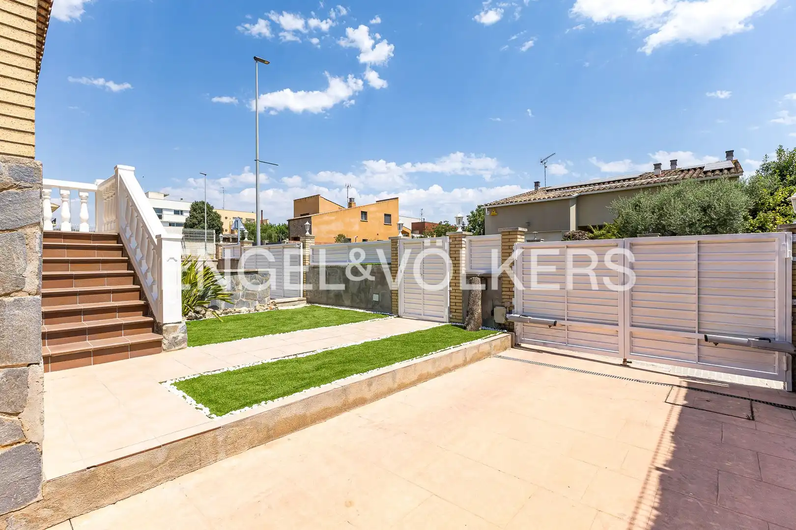 Terrassa de Casa o xalet en venda en Sant Cugat Sesgarrigues amb Aire condicionat i Calefacció