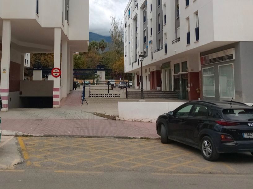 Parking of Box room to rent in Estepona