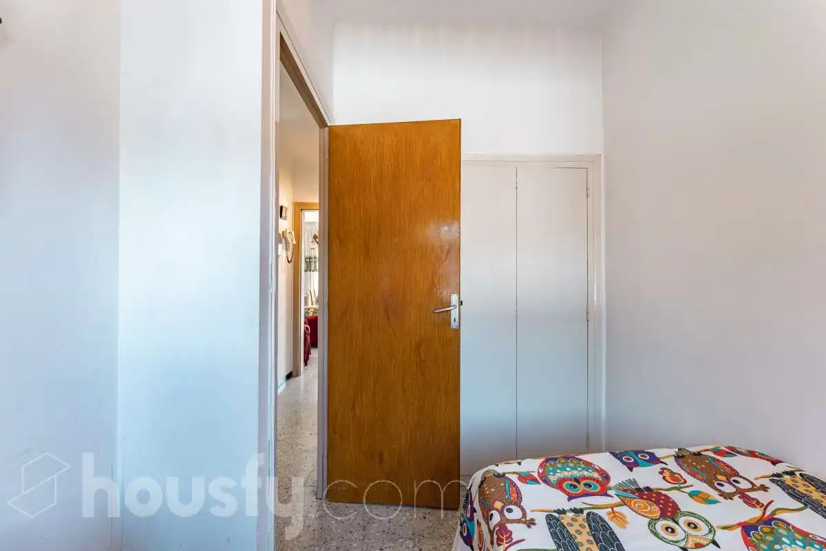 Dormitori de Casa o xalet en venda en Castelldefels amb Jardí privat, Terrassa i Traster
