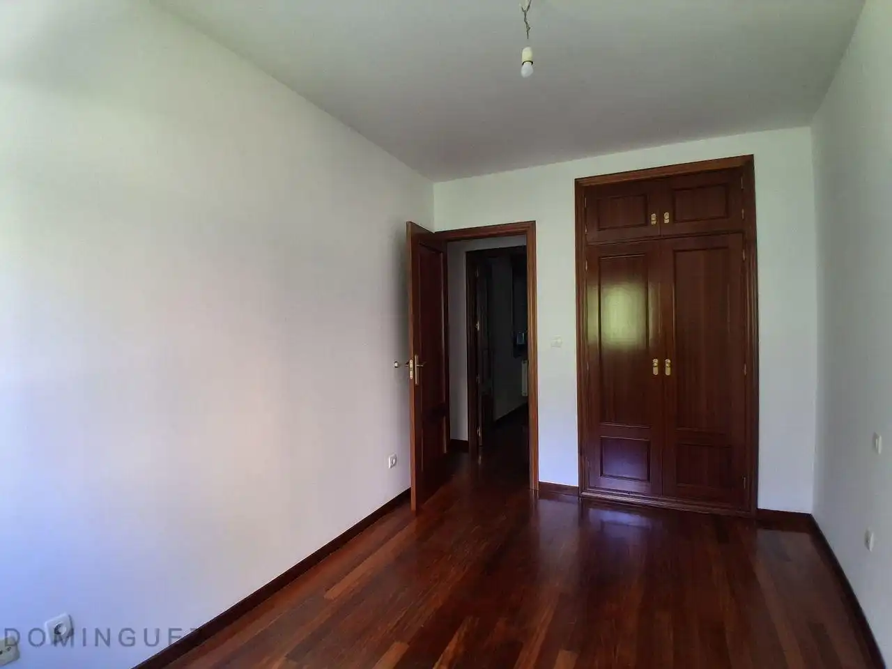 Bedroom of Flat for rent in Vigo   with Heating and Storage room