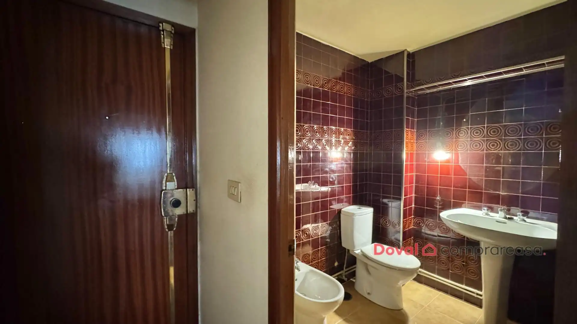 Baño de Piso en venta en Vigo  con Calefacción, Terraza y Balcón