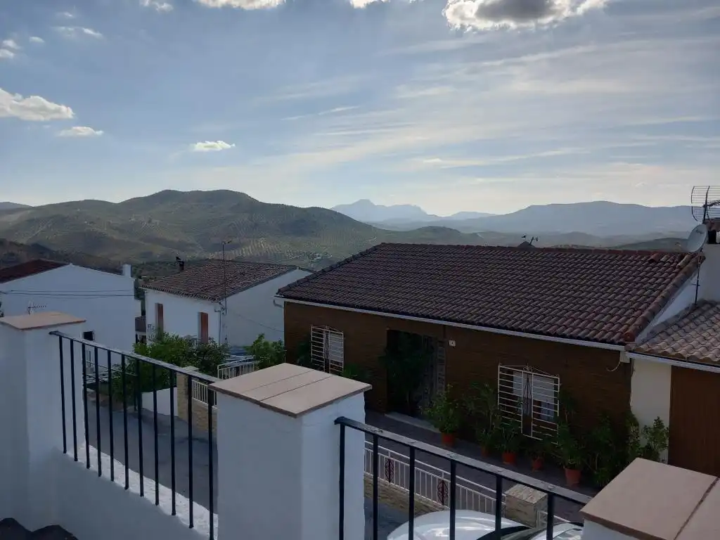 Vista exterior de Finca rústica en venta en Alcalá la Real con Amueblado