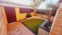 Garden of Single-family semi-detached for sale in Fuenlabrada  with Air Conditioner, Heating and Private garden