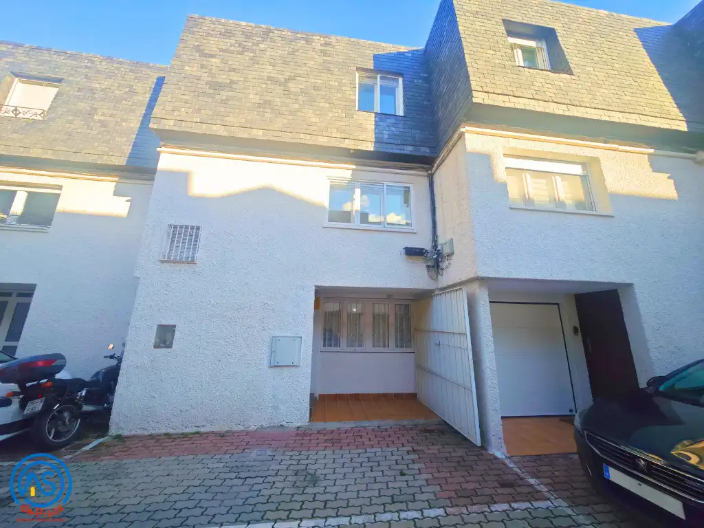 Casa o chalet en venta en Calle de Somport, 24, Salvador Allende