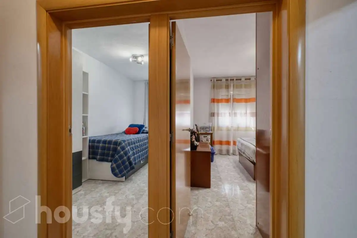 Bedroom of Flat for sale in Vilafranca del Penedès  with Air Conditioner, Heating and Storage room