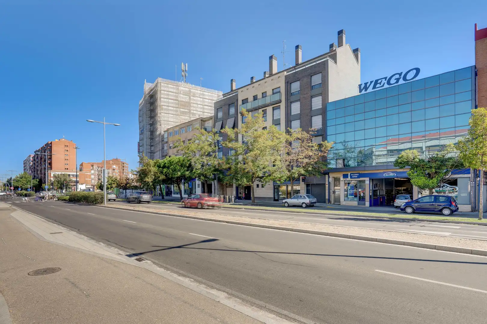 Residencial en venta en Paseo Arco de Ladrillo, 73, Valladolid, Spain 73, imagen 2
