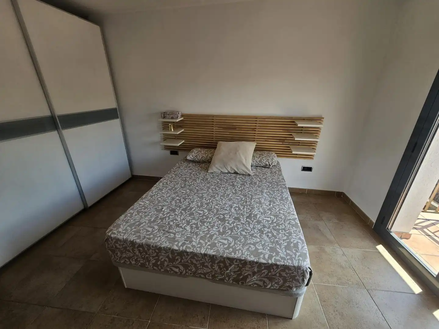 Habitación de Dúplex en venta en Sant Celoni con Terraza y Balcón