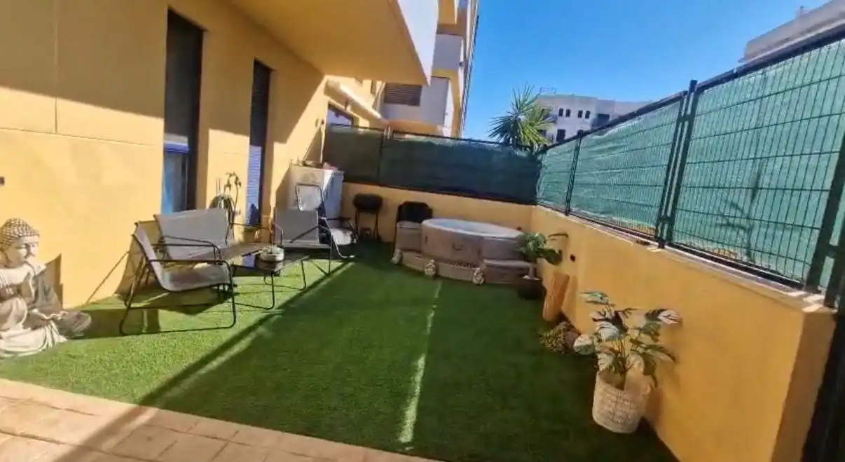 Terraza de Casa adosada de alquiler en Bellreguard con Aire acondicionado, Amueblado y Horno