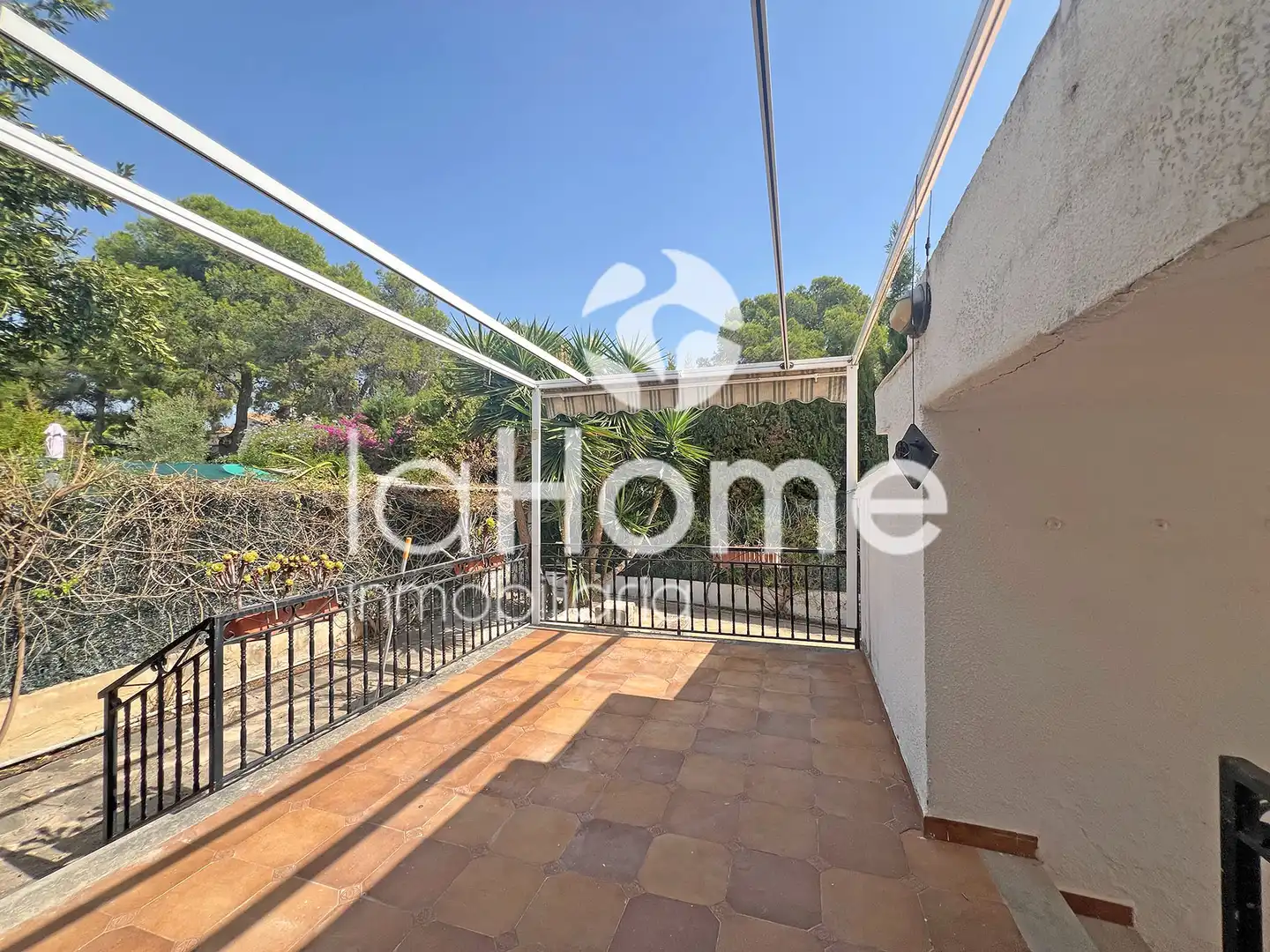 Terraza de Casa o chalet de alquiler en Paterna con Aire acondicionado, Calefacción y Jardín privado