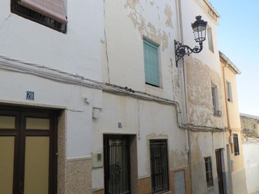 House for sale in Huelma