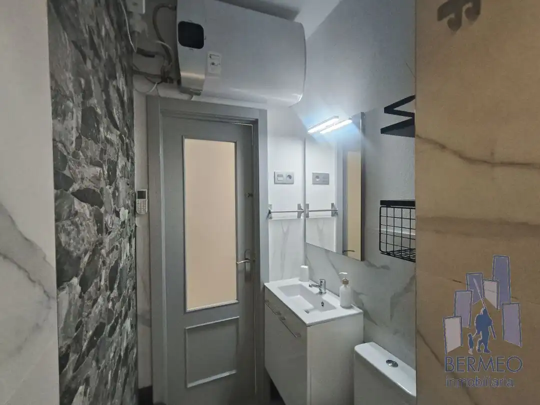Bathroom of Flat for sale in Bermeo, Bizkaia