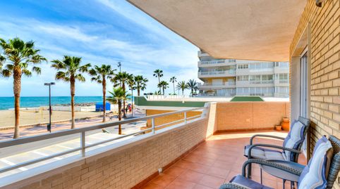 Foto 3 de Apartamento en venta en Paseo Marítimo Rey de España, 110, Las Gaviotas - Carvajal, Fuengirola