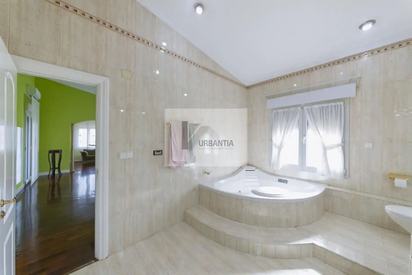 Baño de Casa o chalet en venta en Berrioplano / Berriobeiti con Aire acondicionado, Calefacción y Jardín privado