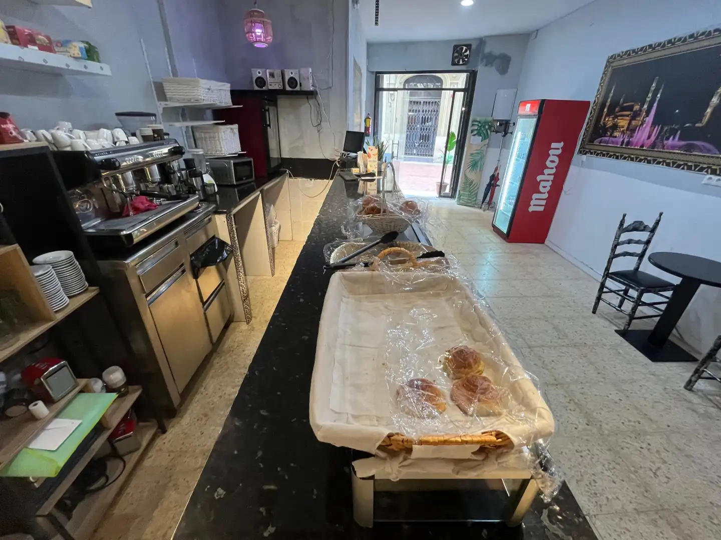 Local en traspaso en Barcelona con Aire acondicionado y Amueblado