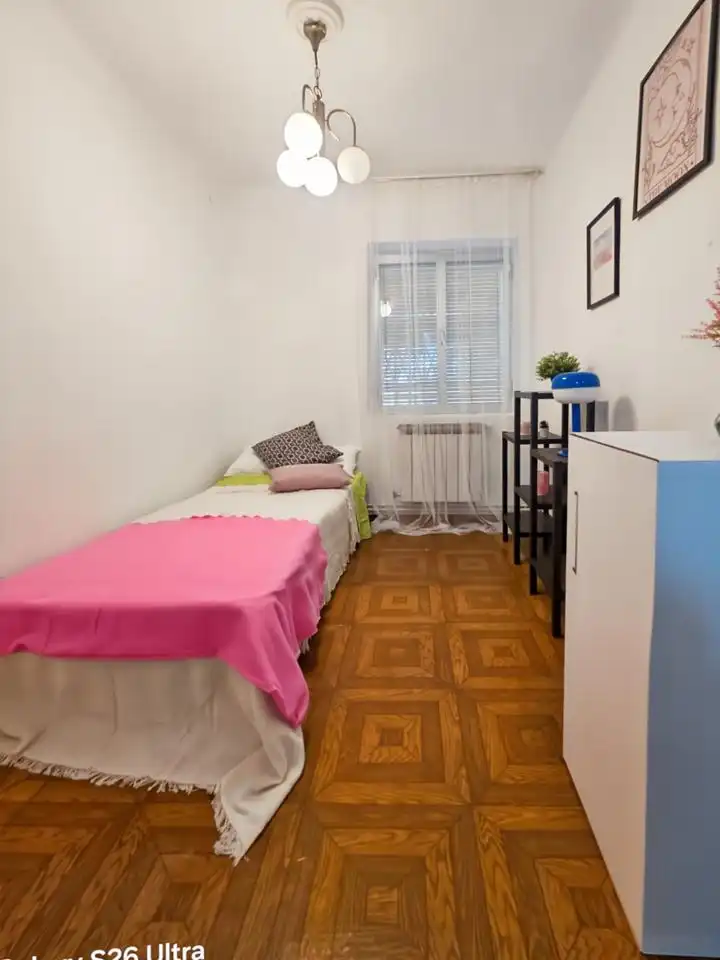 Habitación de Planta baja en venta en Madrid con Aire acondicionado, Calefacción y Parquet