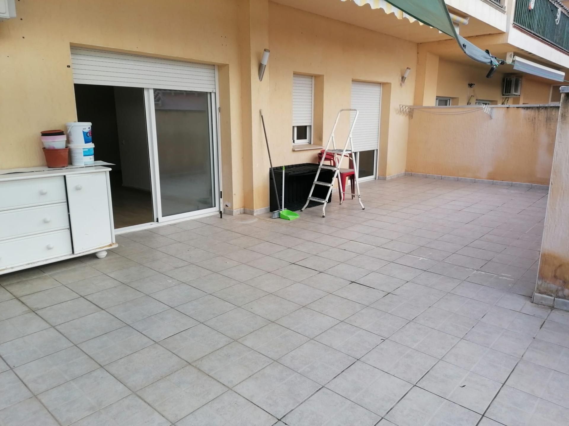 Terrassa de Planta baixa en venda en Roda de Berà amb Aire condicionat, Calefacció i Terrassa