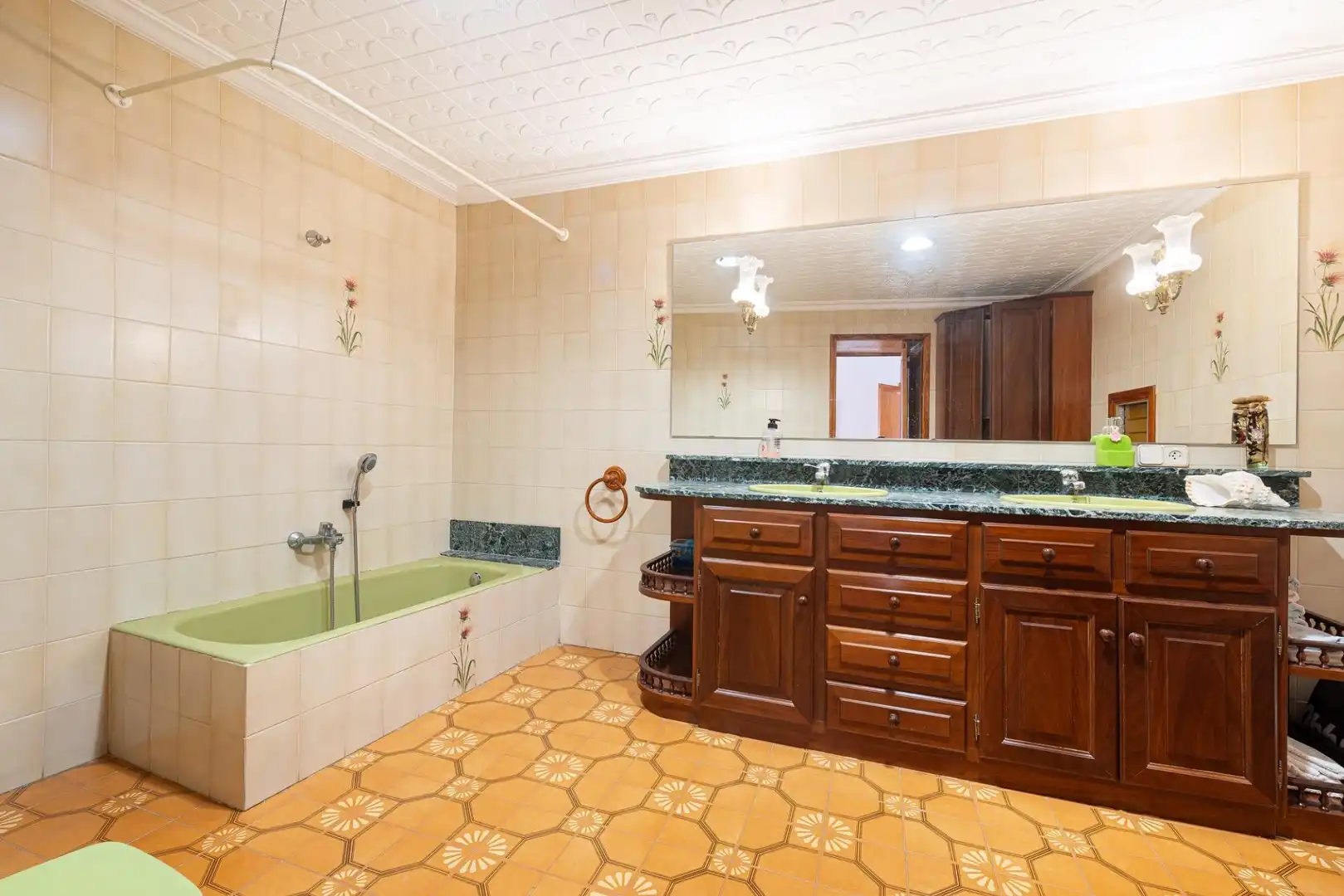 Baño de Finca rústica en venta en Alcúdia con Aire acondicionado, Calefacción y Amueblado
