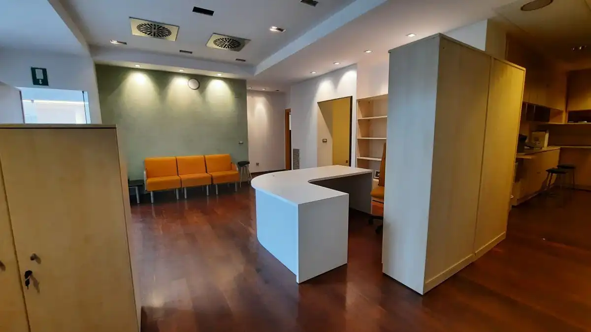 Locale commerciale in vendita a Perillo, imagen 7