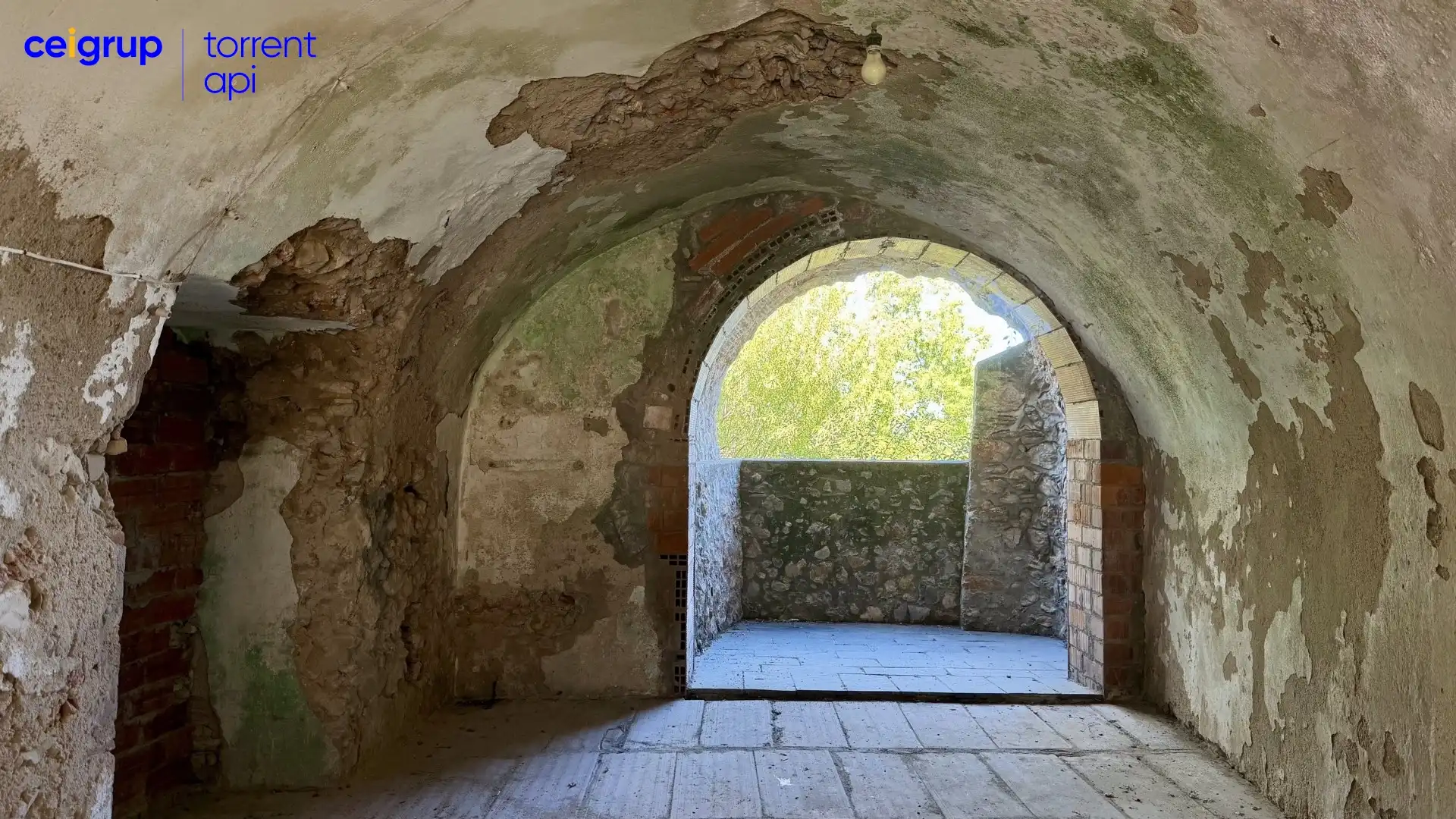 Finca rústica en venda en Bellcaire d'Empordà amb Terrassa i Balcó