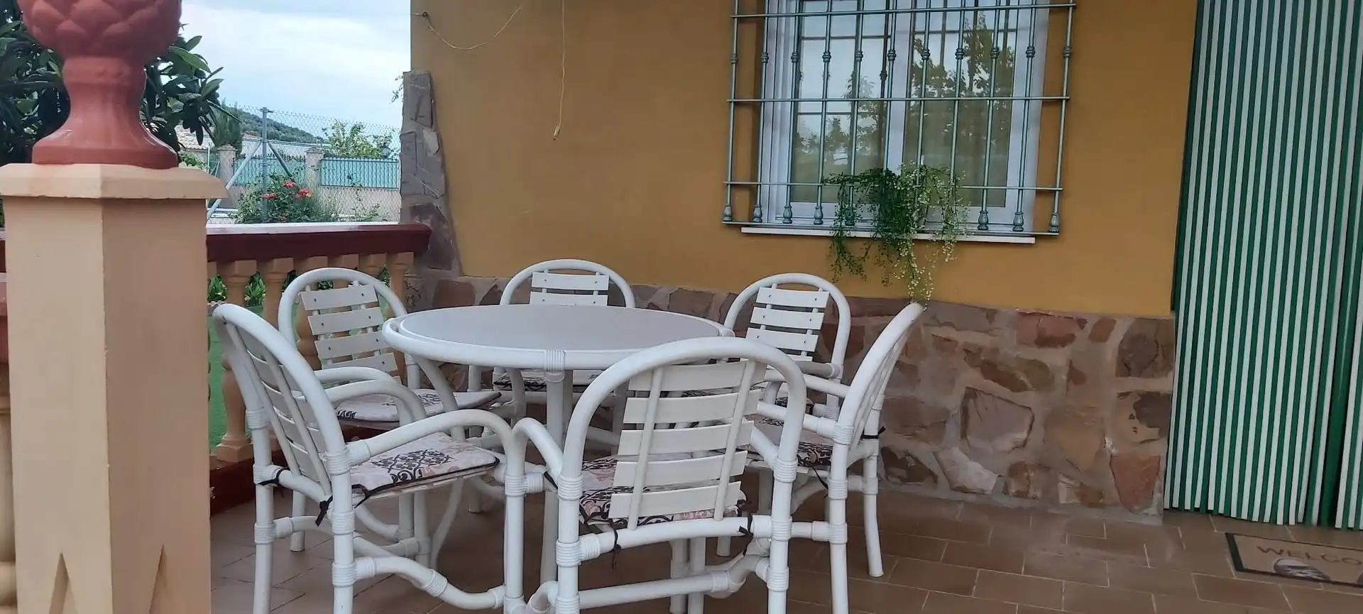 Terrassa de Casa o xalet de lloguer en Mengíbar amb Aire condicionat, Terrassa i Piscina