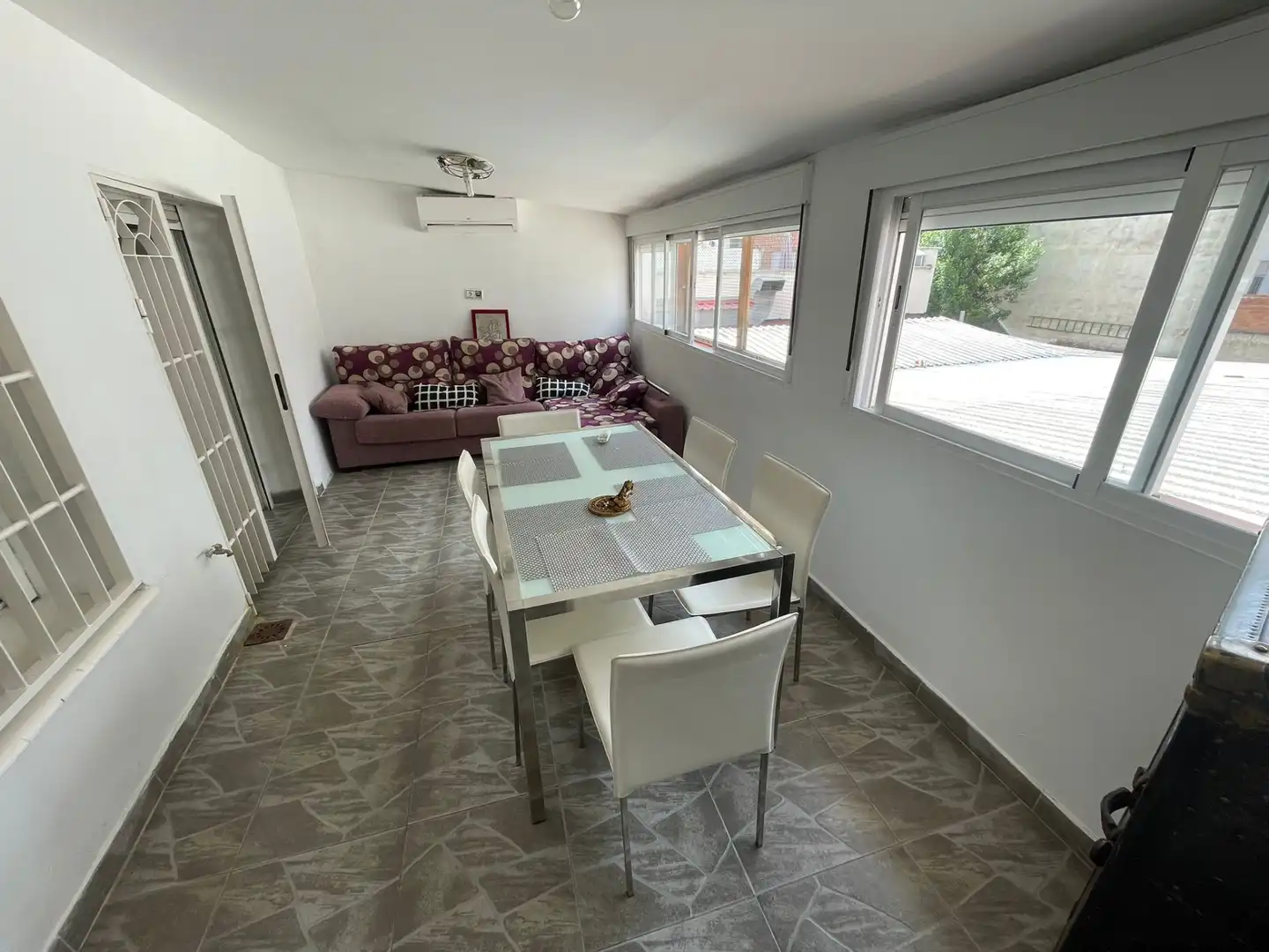 Living room of Flat for sale in Alcalá de Henares  with Air Conditioner, Heating and Terrace