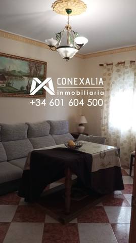 Casa-chalet en Venta en Olvera
