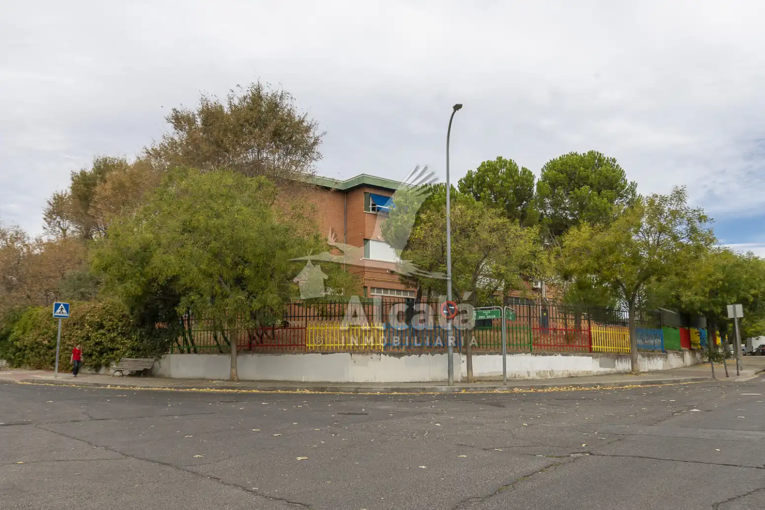 Vista exterior de Piso en venta en Coslada con Aire acondicionado, Calefacción y Jardín privado