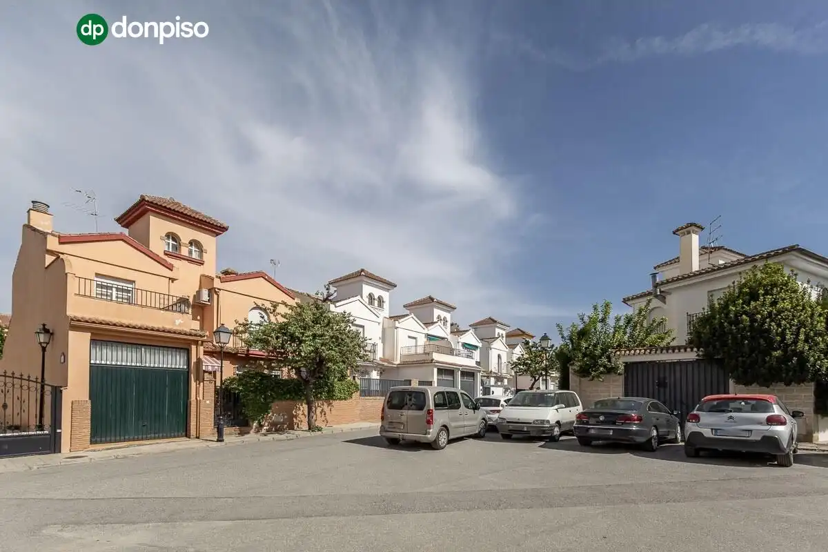 Detached house with terrace for sale in Calle SEVERO OCHOA, imagen 3