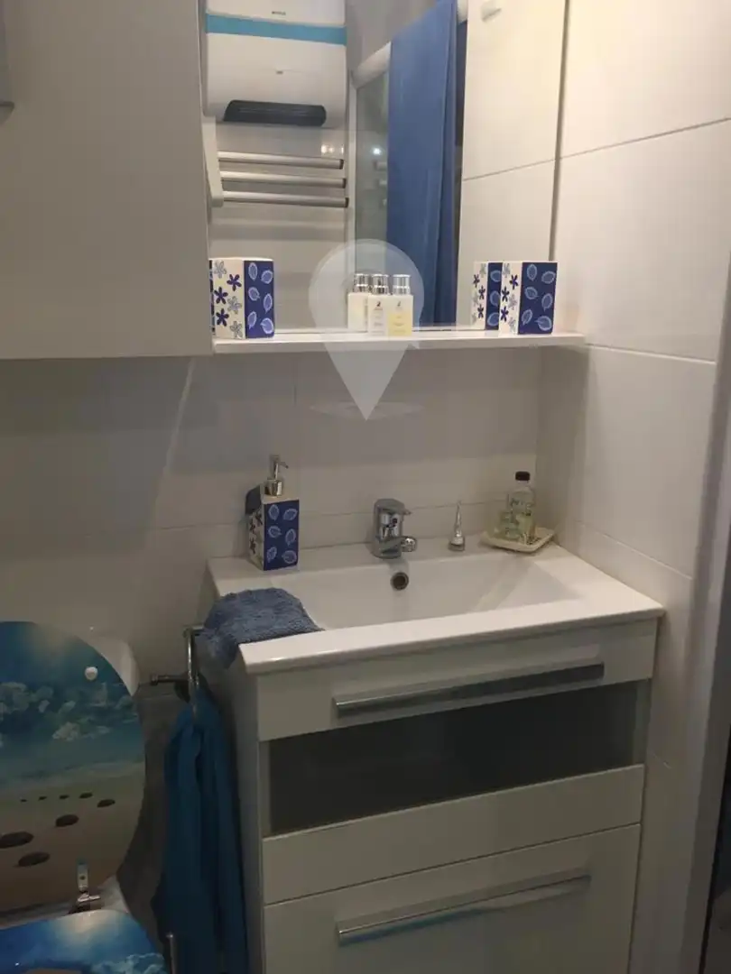 Badezimmer von Wohnung zum Verkauf in Roses mit Klimaanlage, Heizung und Terrasse