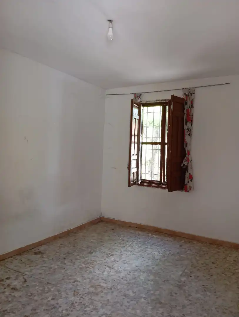 Haus oder Chalet zum Verkauf in Miguelturra mit Privatgarten und Abstellraum